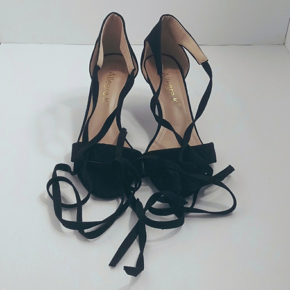 Black Allegra K tie up heels size 6
